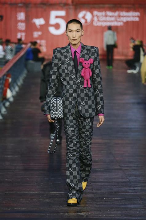 louis vuitton men ss 2021|Louis Vuitton clothing.